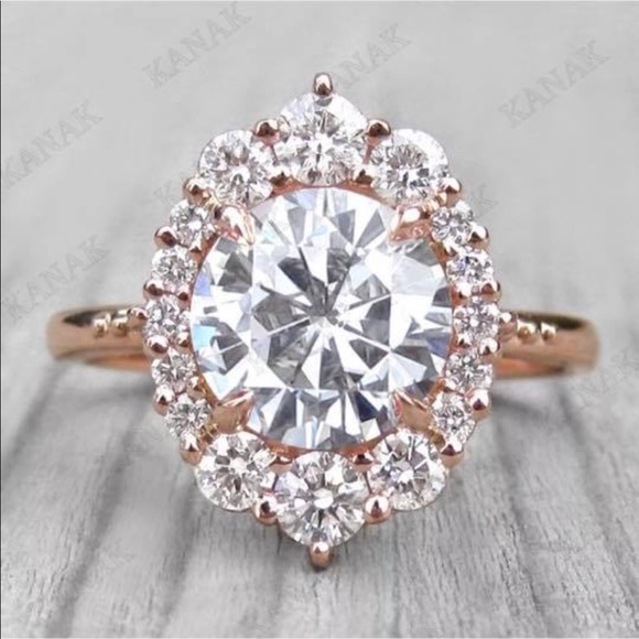 Kanak Rose Gold Engagement Ring - Picture 5 of 8